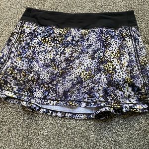 Lululemon floral Pace Rival Skirt